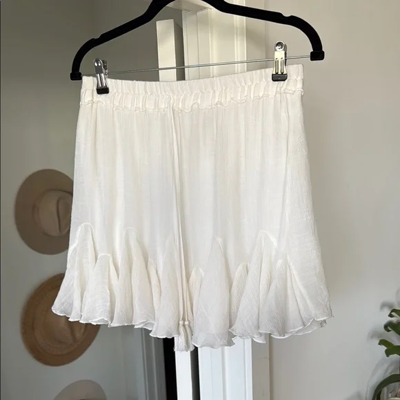 NWT Elegant White Ruffle Skirt - Picture 4 of 10